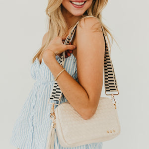 Woven Willow Camera Crossbody Bag Wholesale-Crossbody Bag-Pretty Simple