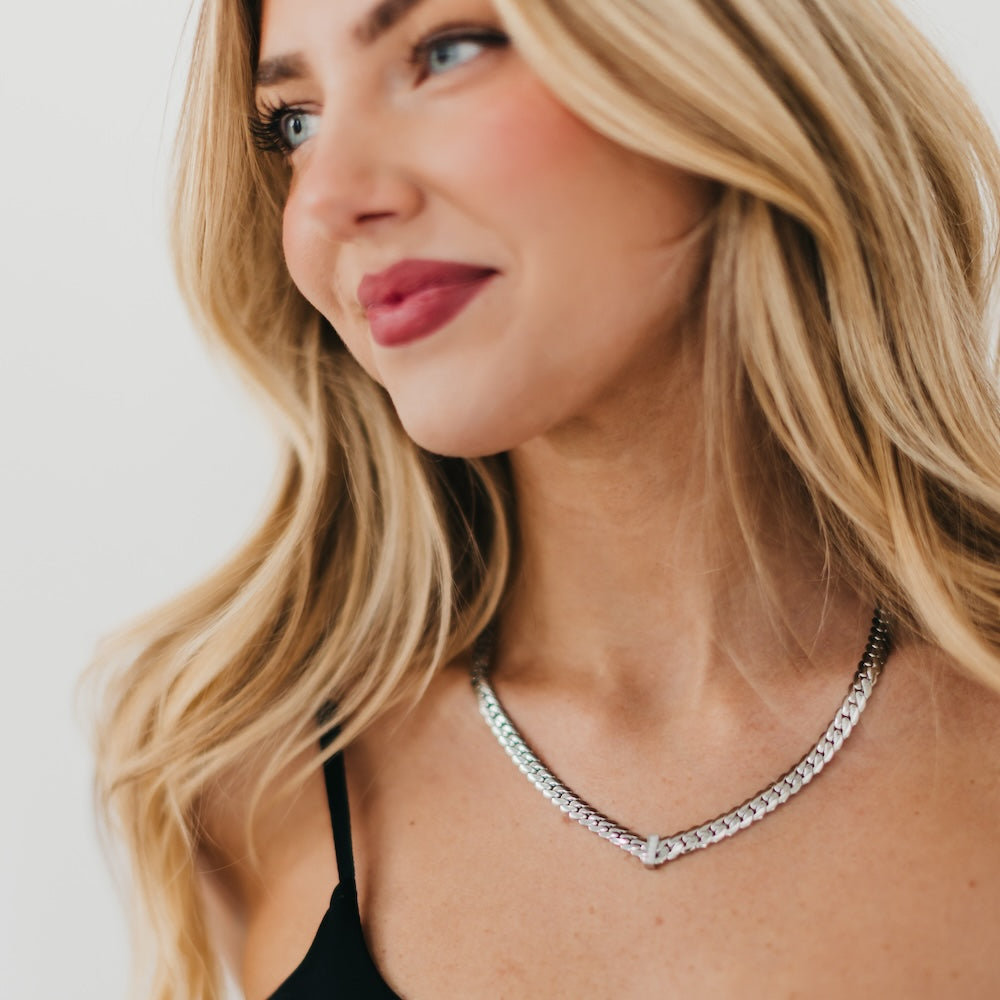 Victoria Diamond V Necklace - WATERPROOF-Necklace-Pretty Simple
