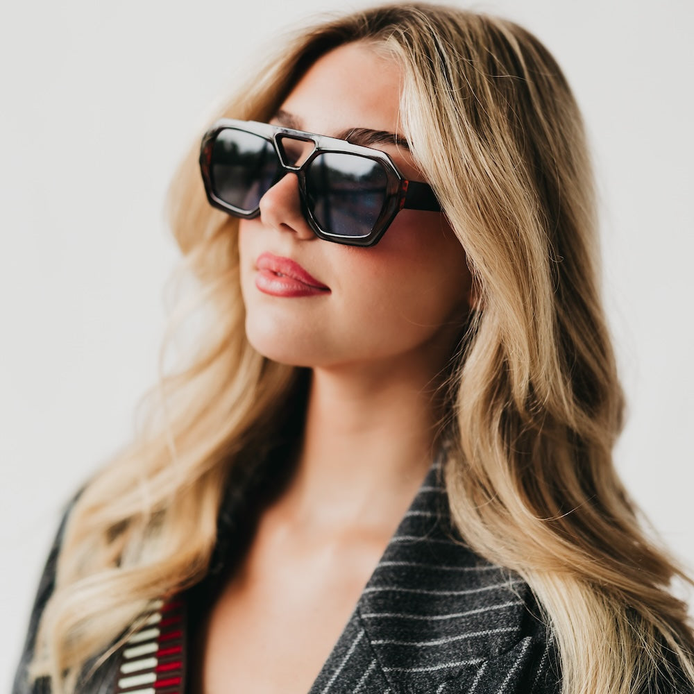 Carrie Statement Sunglasses-Sunglasses-Pretty Simple