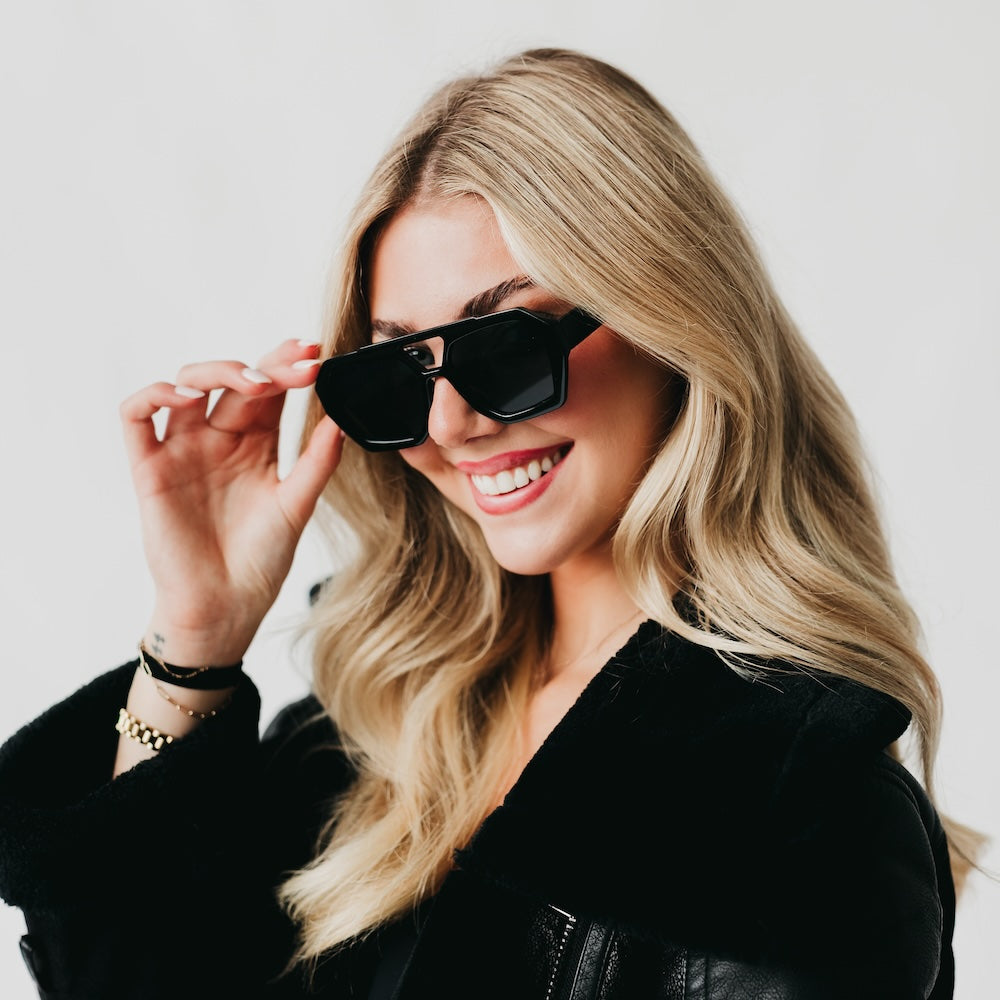 Carrie Statement Sunglasses-Sunglasses-Pretty Simple
