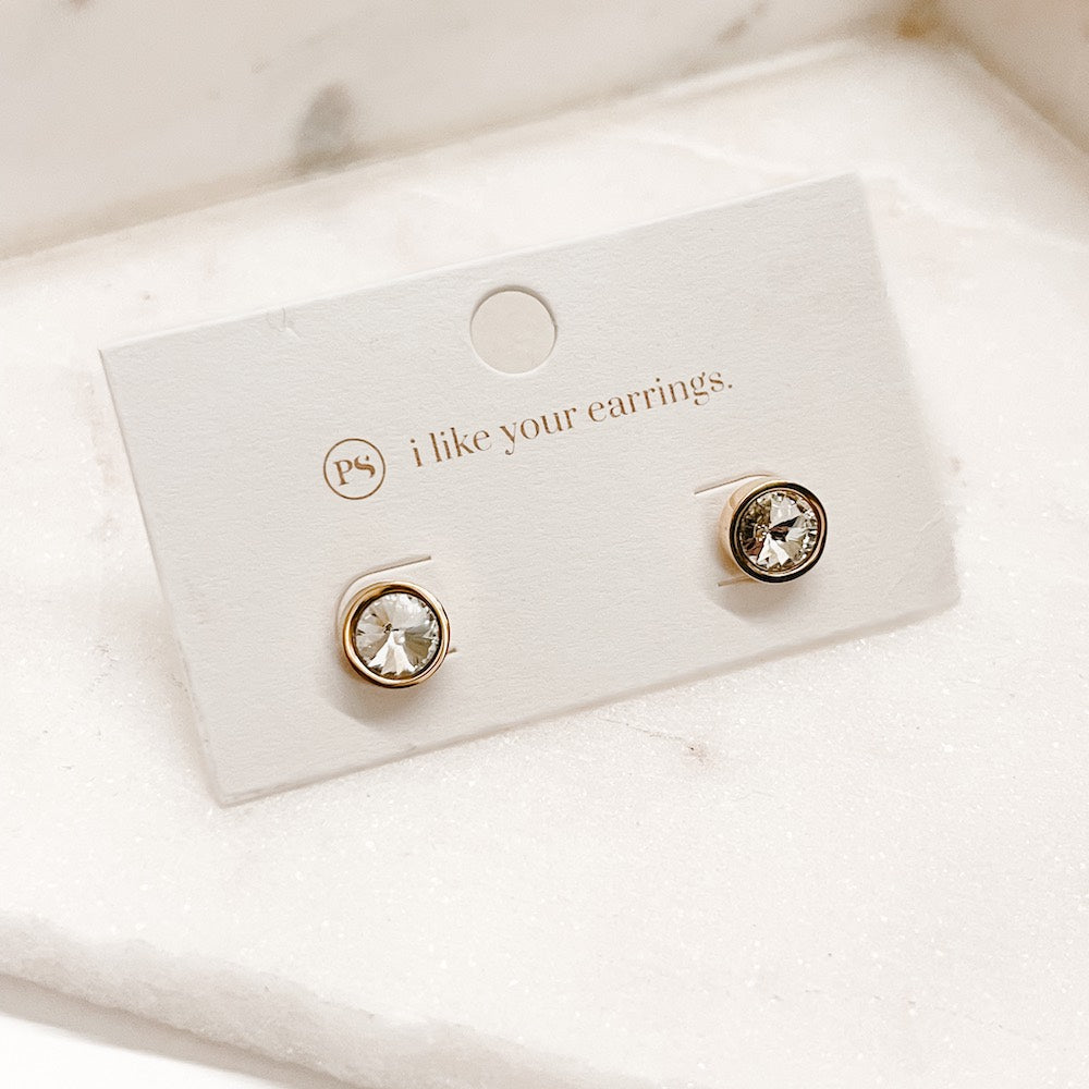 Daphine Diamond Stud Earrings WATERPROOF Pretty Simple Wholesale