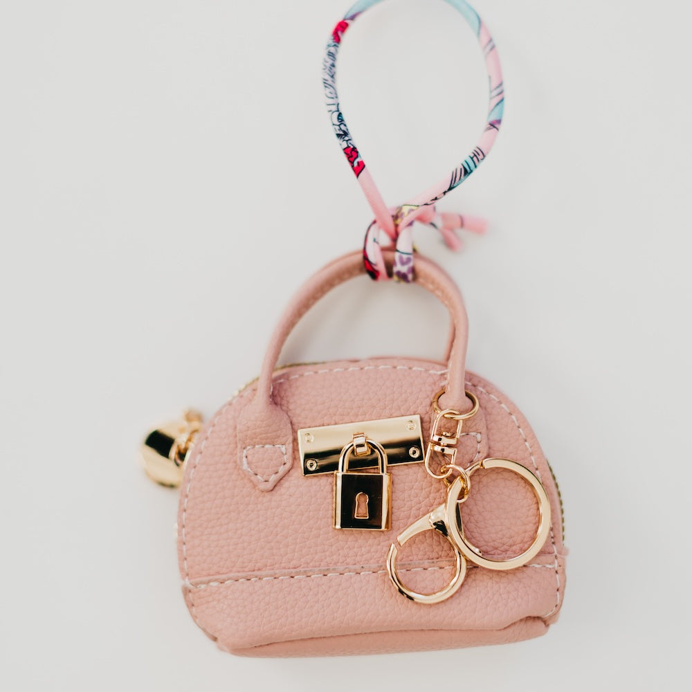 It Girl Bag Charm-Pretty Simple