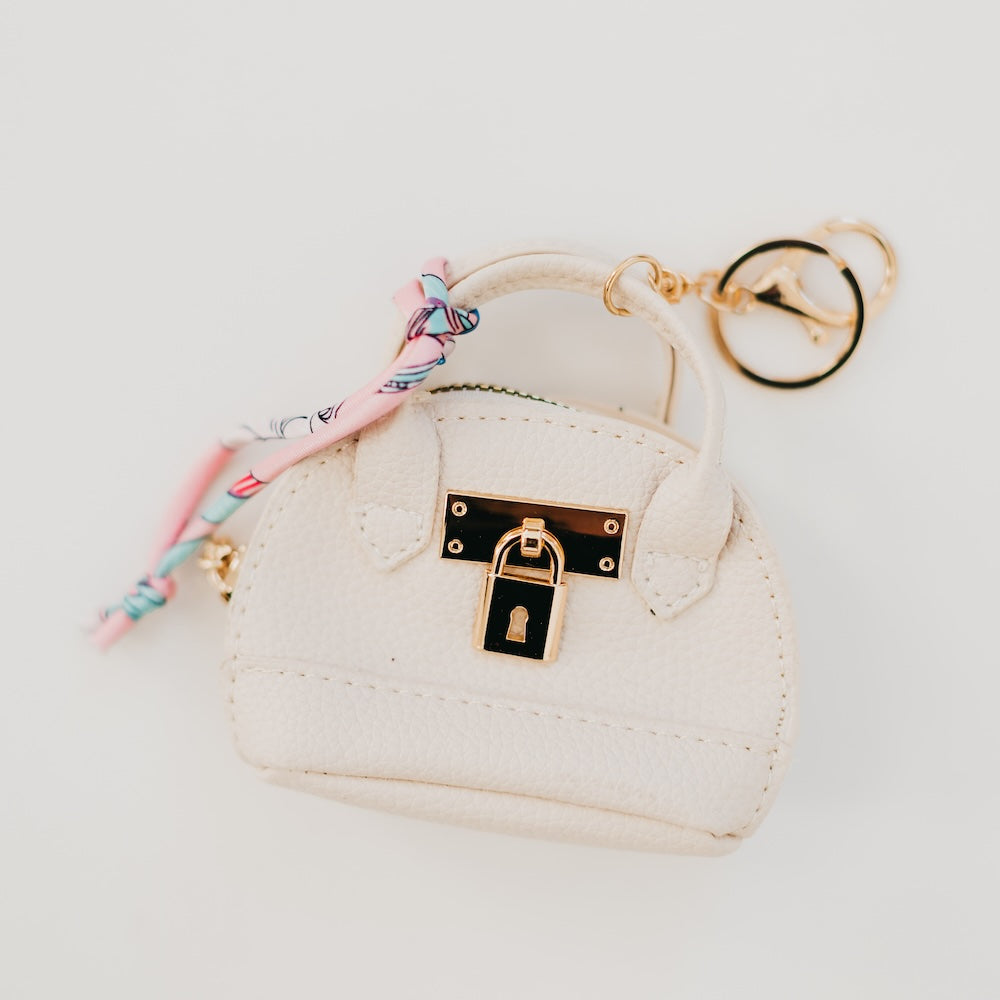 It Girl Bag Charm-Pretty Simple