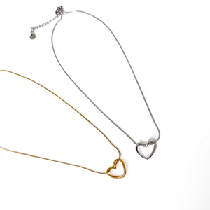 Tangled in Love Heart Necklace - WATERPROOF-Necklace-Pretty Simple