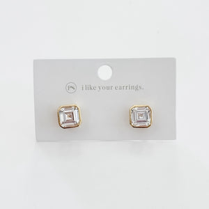 Bezel Diamond Stud Earrings - WATERPROOF-Earrings-Pretty Simple