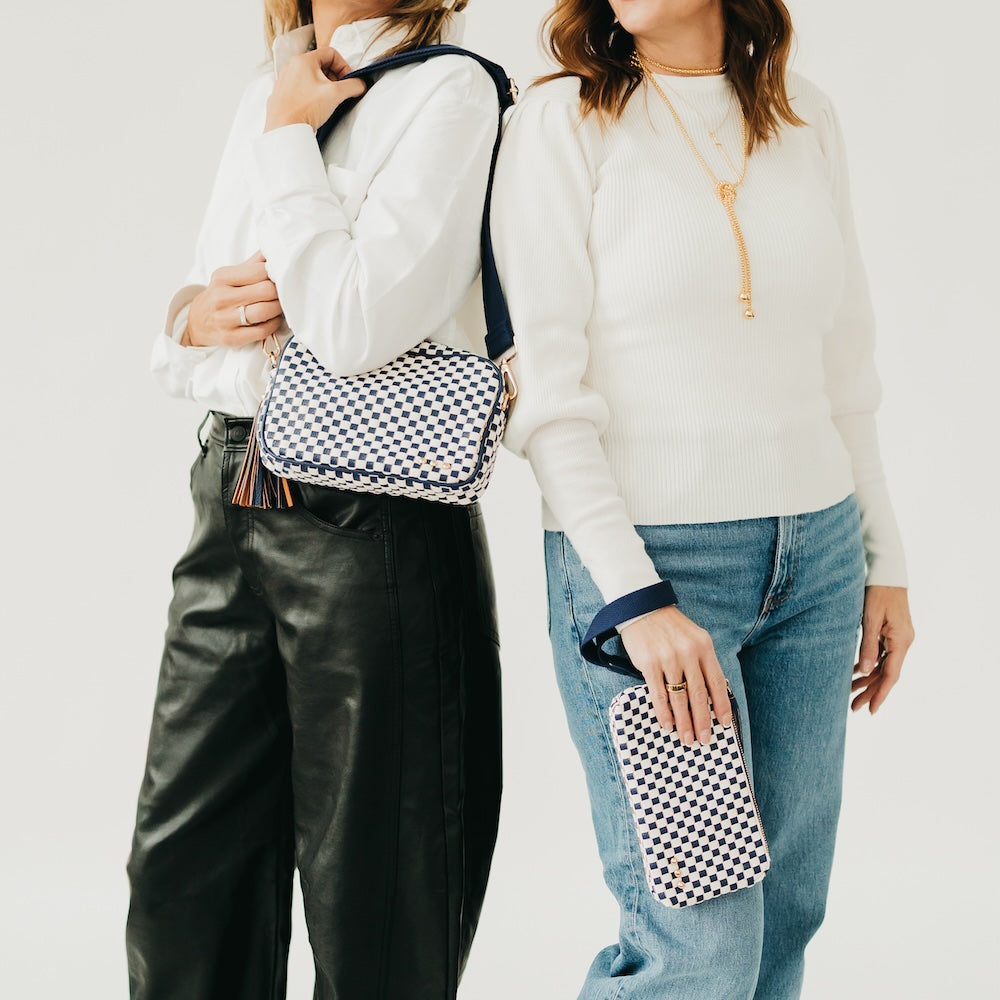 Woven Willow Camera Crossbody Bag Wholesale-Crossbody Bag-Pretty Simple