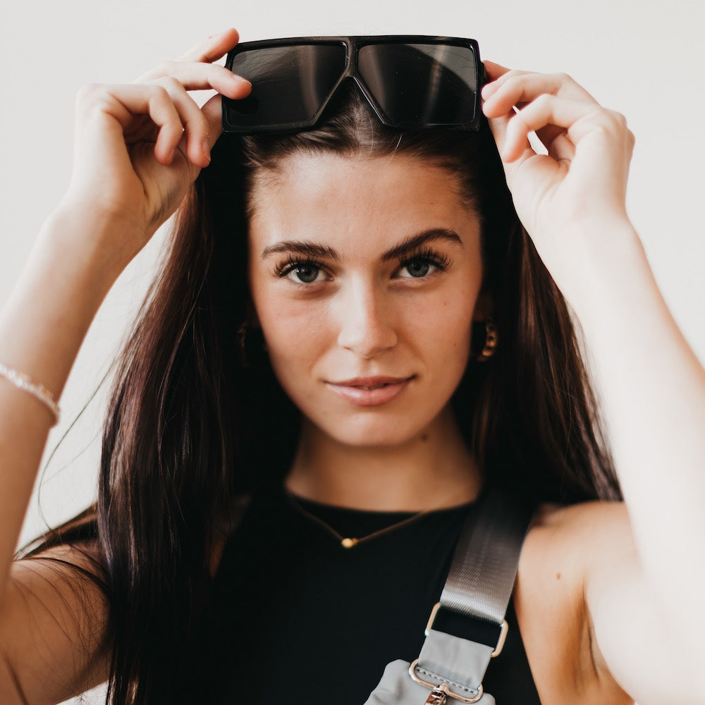 Beverly Oversized Sunglasses-Sunglasses-Pretty Simple Wholesale