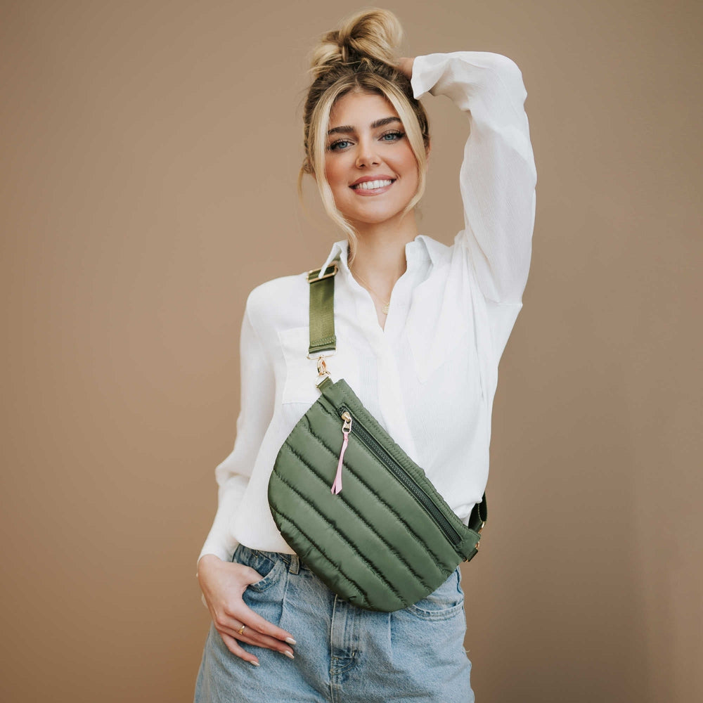 Chic Intuition Black Quilted Belt Bag – Shop the Mint